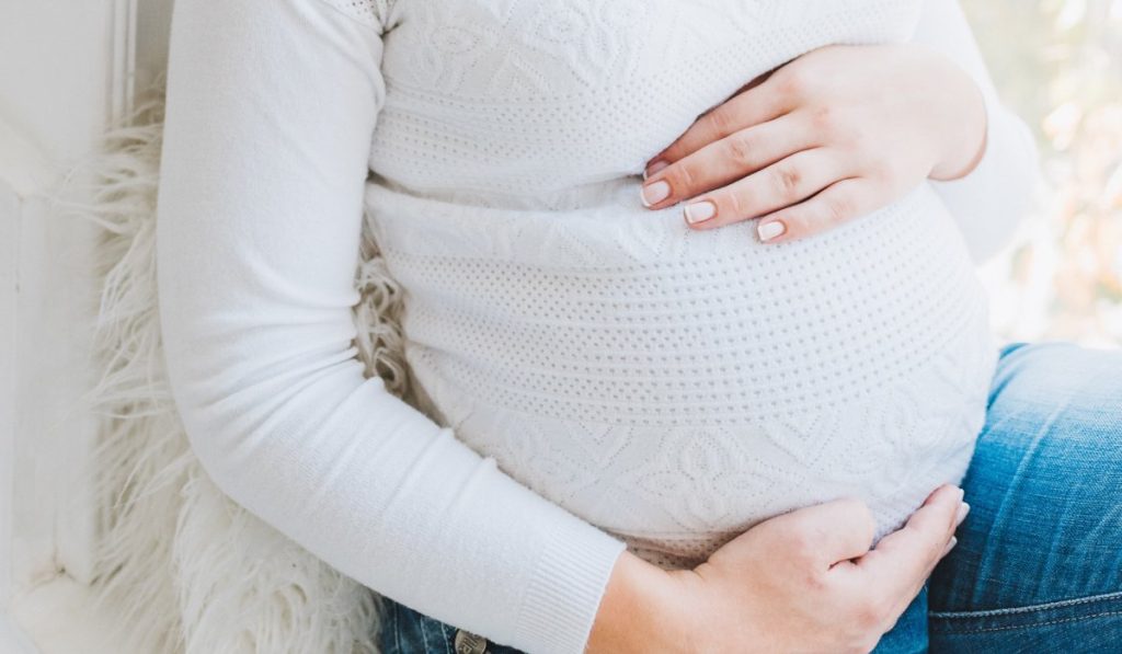grossesse jeune intermittent enceinte bebe