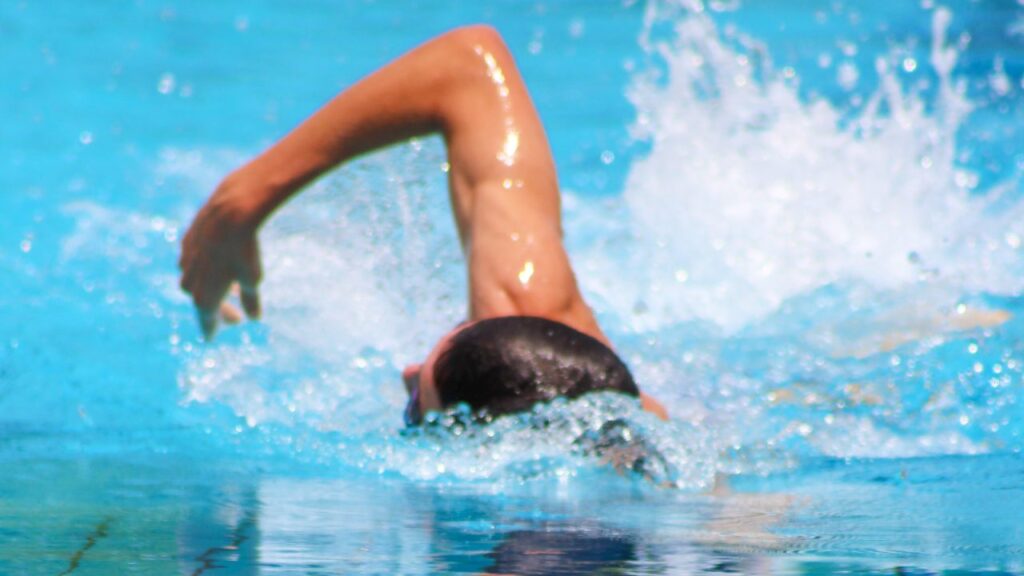 debuter natation niveau adopter